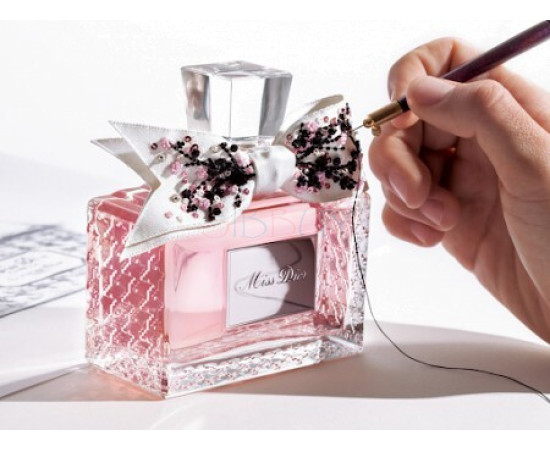 Купить Аромат Dior Miss Dior Absolutely Blooming Prestige Edition Парфюмерная вода