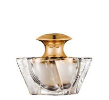 Аромат Avon Addicted  Essence de Parfum