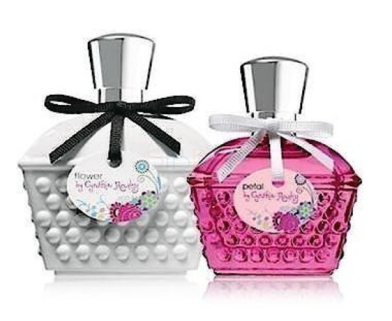 Купить Аромат Avon Flower by Cynthia Rowley Парфюмерная вода