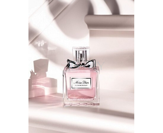 Купить недорого Аромат Dior Miss Dior Blooming Bouquet Туалетная вода