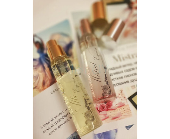 Купить Аромат Esquisse Parfum Auro Парфюмерная вода